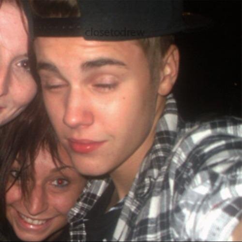 porraswagz's profile picture. Quando sua opinião se chamar buceta, ai sim vc pode me dar.