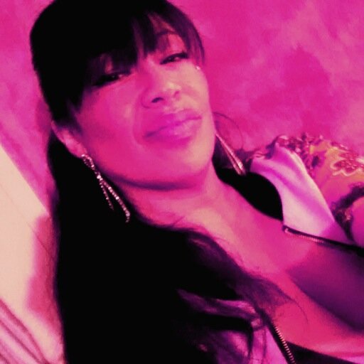 GOOD Viewz was Created 2 Illuminate All Things Positive We Shine the Brightest Lights on the Good Energy of people using their Talents & Resources 2 Help Others