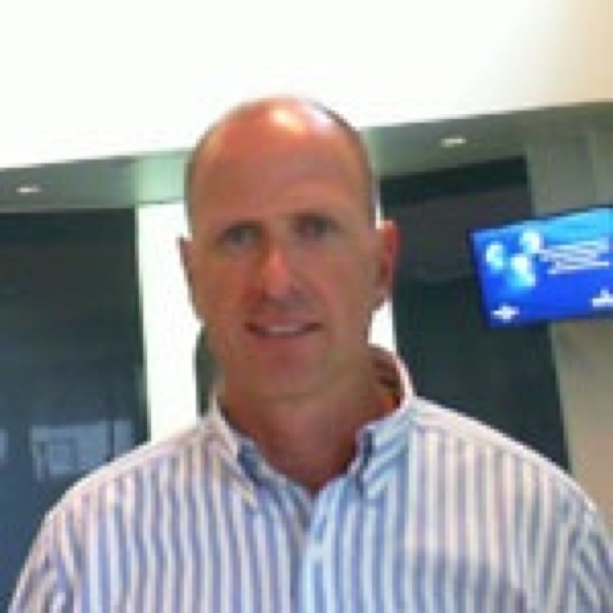 VP Sales and Marketing for Emerson Process Managements Flow Lifecycle Services. 30 years in process controls and instrumentation.
Hobby- Retrievers