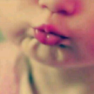 ‏‏فتاة متفائلة بربها لديها أب وام لا يوجد أجمل منهم طالبة رضا ربي وطالبة جامعية ...استغفر الله العظيم .الله اكبر ..الحمدلله
