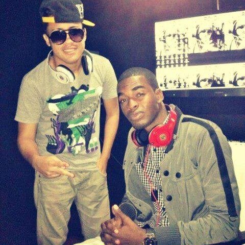 Artista del Genero Urbano, éxito: GANAS DE VERTE Ft. @KevinRoldan!!! Contrataciones: @DanielYazo + (57) 317 894-4874