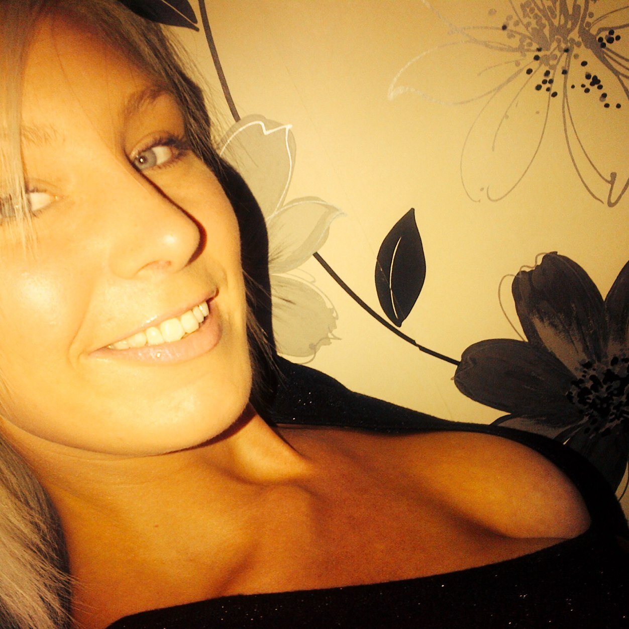 chae_claire's profile picture. Stay Real.. Stay loyal.. Or Stay The F**k Away From Me..