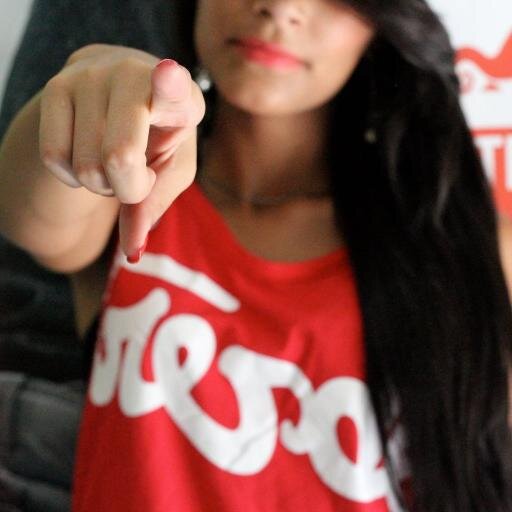 Huitney Martins Estudante e Cursando Para Modelo, atualmente modelo Pro da Griffe @emitresde. Contato P/ eventos HuitneyMartins@rocketmail.com