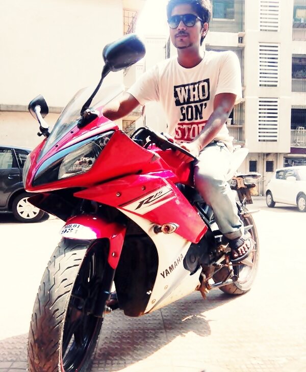 Live love Laugh : ) 3 :D
