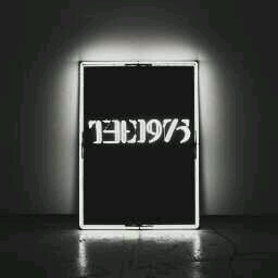 First official fan page for all the 1975 fans in LA. Will give updates on everything about them in LA. Buy their new album here! https://t.co/c5JCaoAcDn