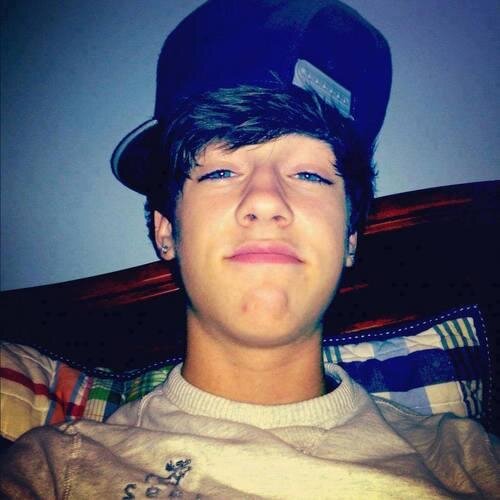 Humberto1896's profile picture. pancillas al rescate