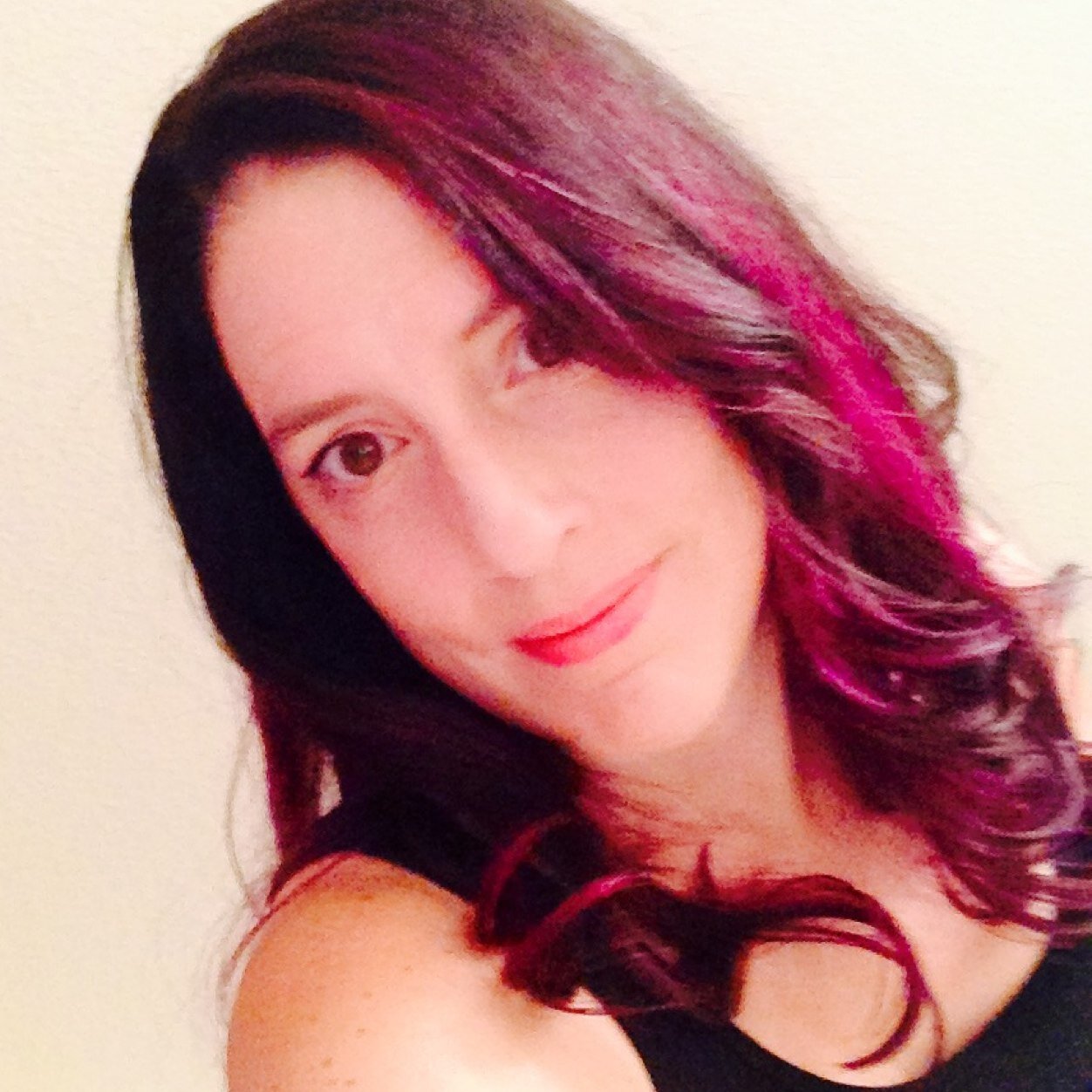 Inpiring healthy living, self confidence, and GIRL POWER one beautiful soul at a time...