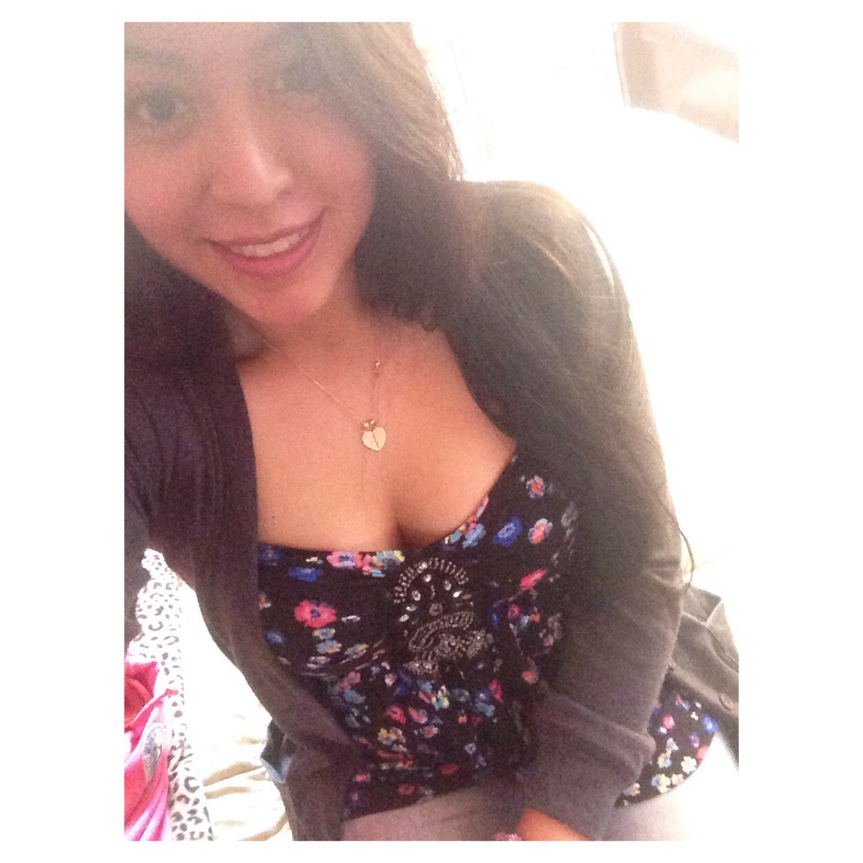 There are hundreds of languages in the world, but a smile speaks them all ♥