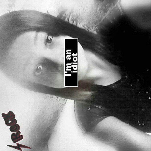 @ClubeFollowback                                         Sabemos oque somos, maos não oque podemos ser.
