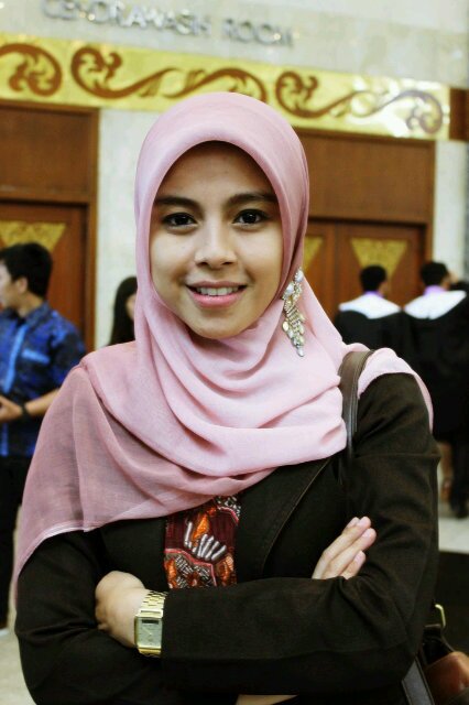 Wawajadaka 'aa-ilan fa-aghnaa