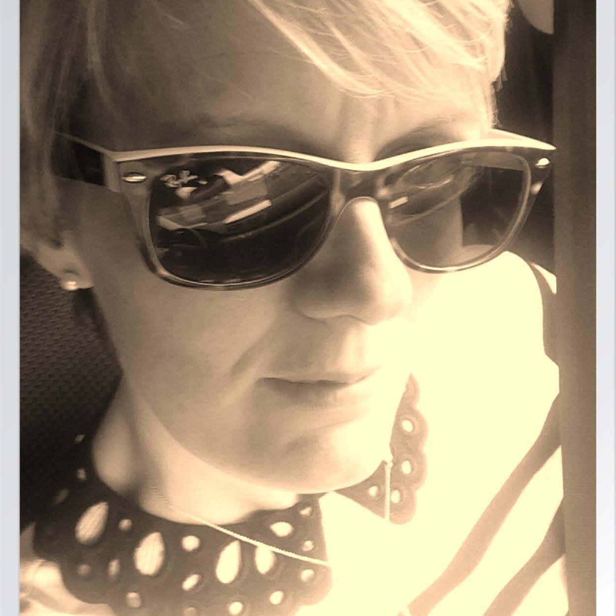 SuperMum, Business Owner, Cook, Cleaner, GDB,  All round good girl.