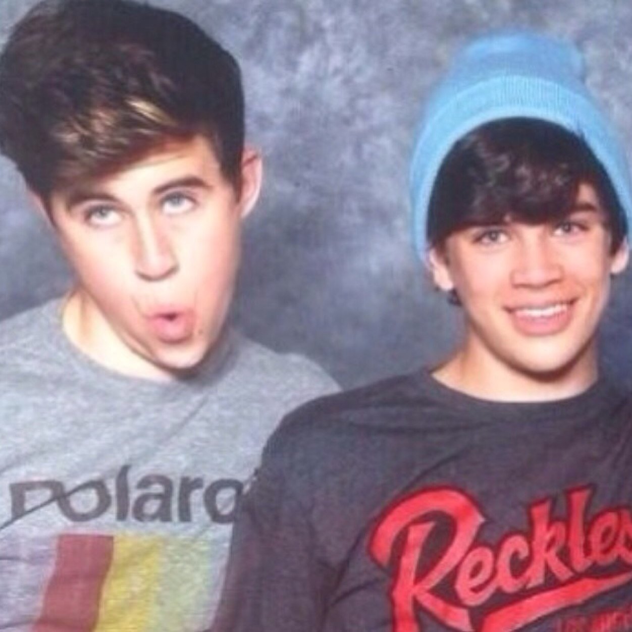 You just got a free follow! Follow @HellaTurntHayes and @zapjeff please!:) ask for a follow back!