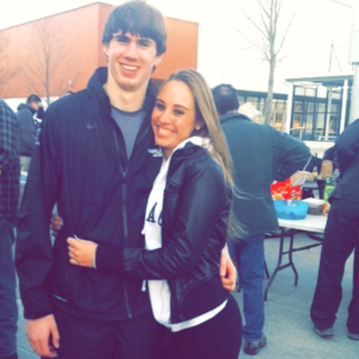 ell_tom's profile picture. Do smALL things with great love.♥