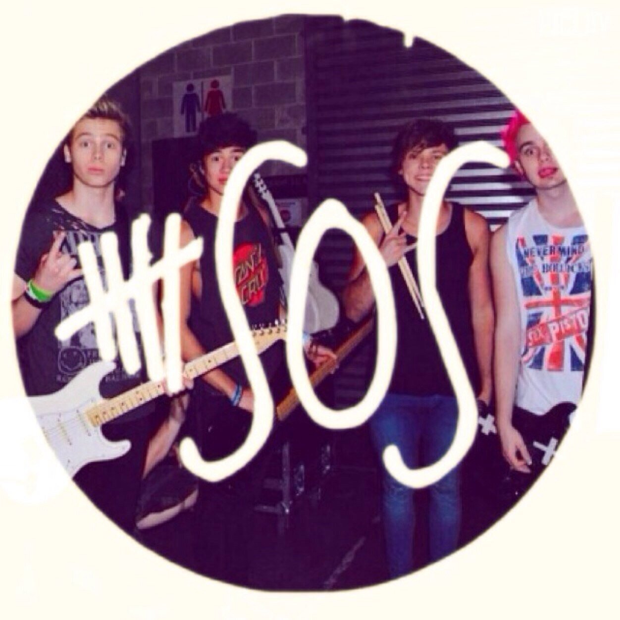 cracingniall's profile picture. I JUST GAVE YOU A FREE FOLLOW SO PLEASE FOLLOW MY NEW FAN ACCOUNT @aussieave IT WOULD MEAN A LOT THANKS