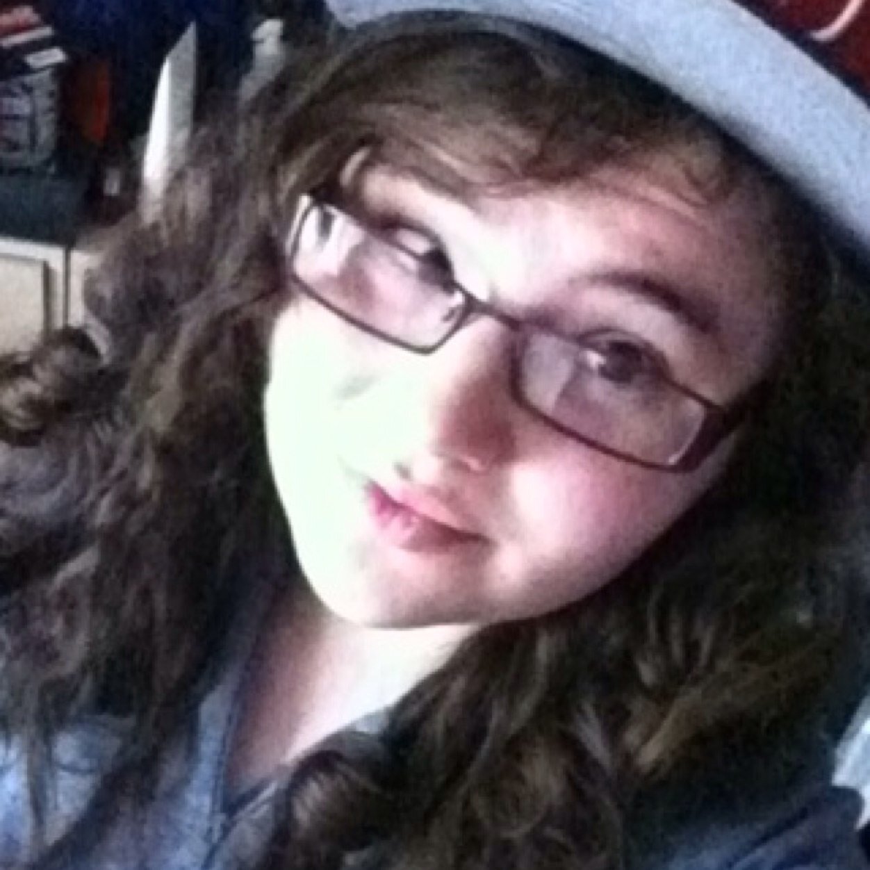 I'm 16 and a total geek ~ I'm going to be famous one day. Watch this space and see what happens ✌️
