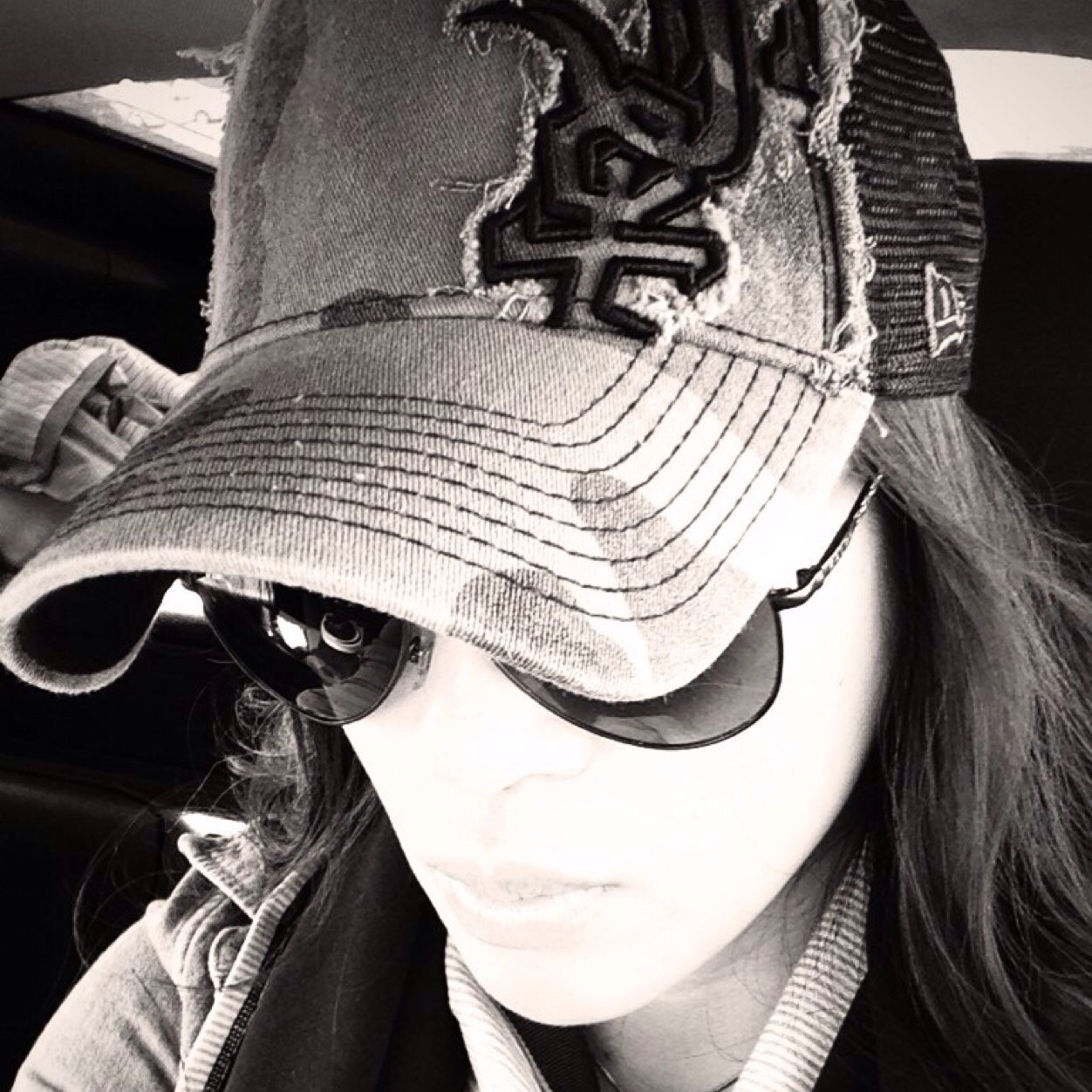 jacquicorres's profile picture. i'm not that type of asian...