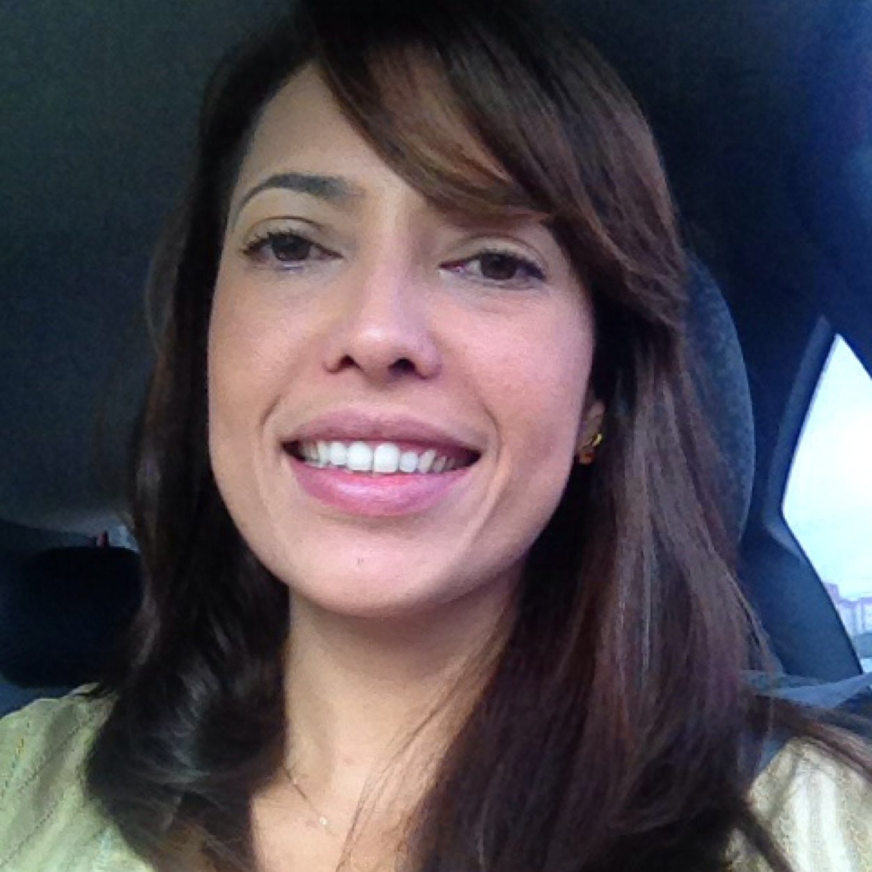 patpolo's profile picture. Christian, journalist,vegan, yogini, runner