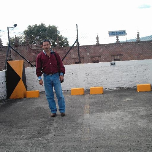 CONSTRUCTOR DE EMOCIONES, SENTIMIENTOS, ANHELOS Y NOSTALGIA