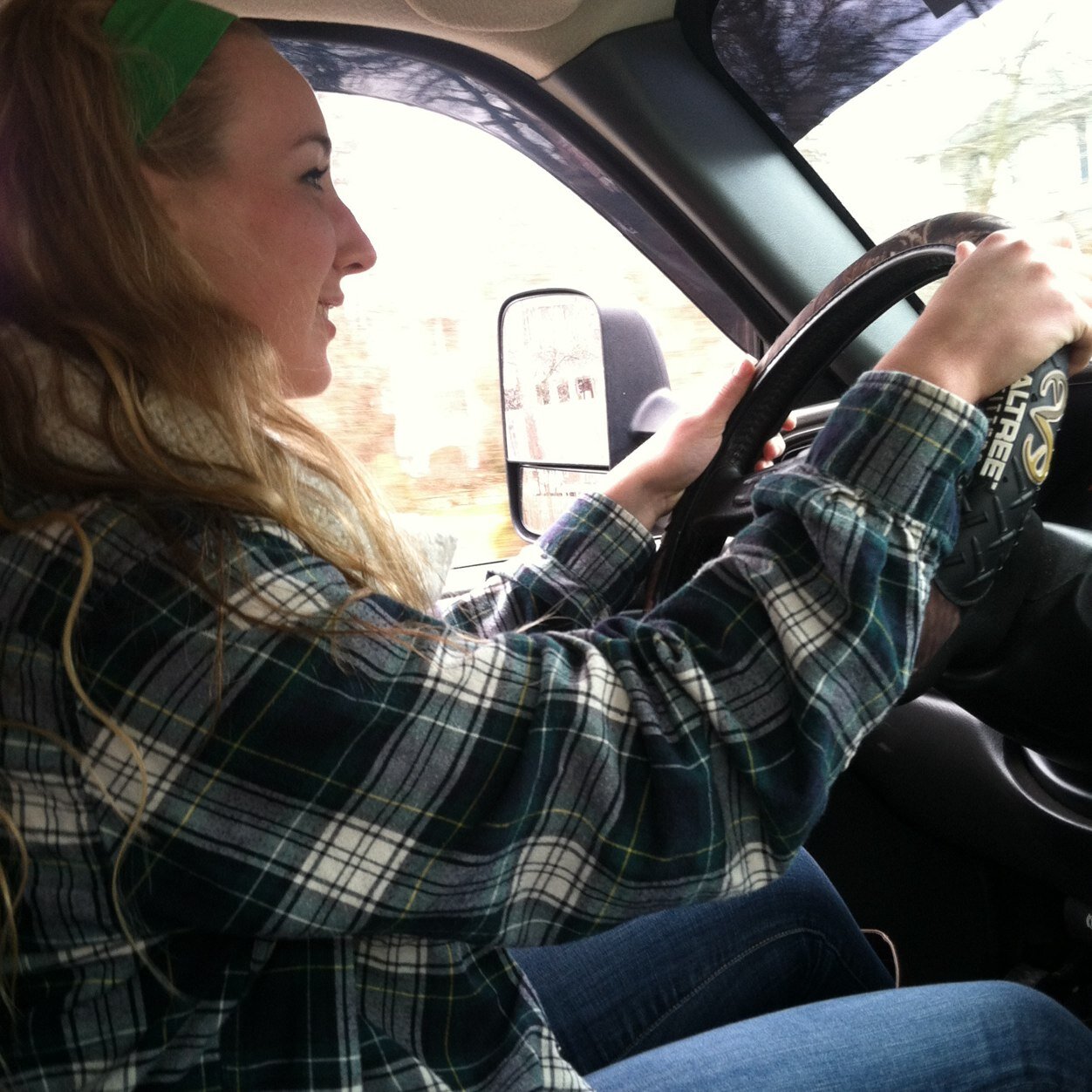 Harris11Allie's profile picture. Hunting and finishing isnt only for redneck americans, we canadians do it too. Dont tell me i cant hunt because im not a hick from around here.