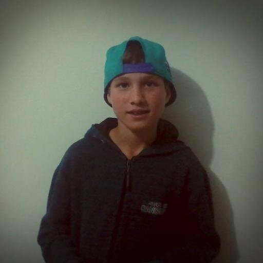 Apesar de tudo siga sorrindo !