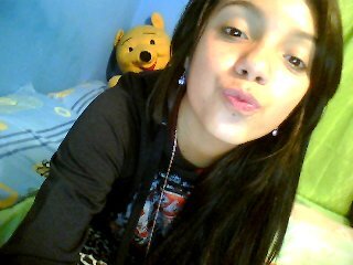 11Marlly's profile picture. Estar en 2 lugar y tener q soportar tantas cosas eso solo lo hago yo