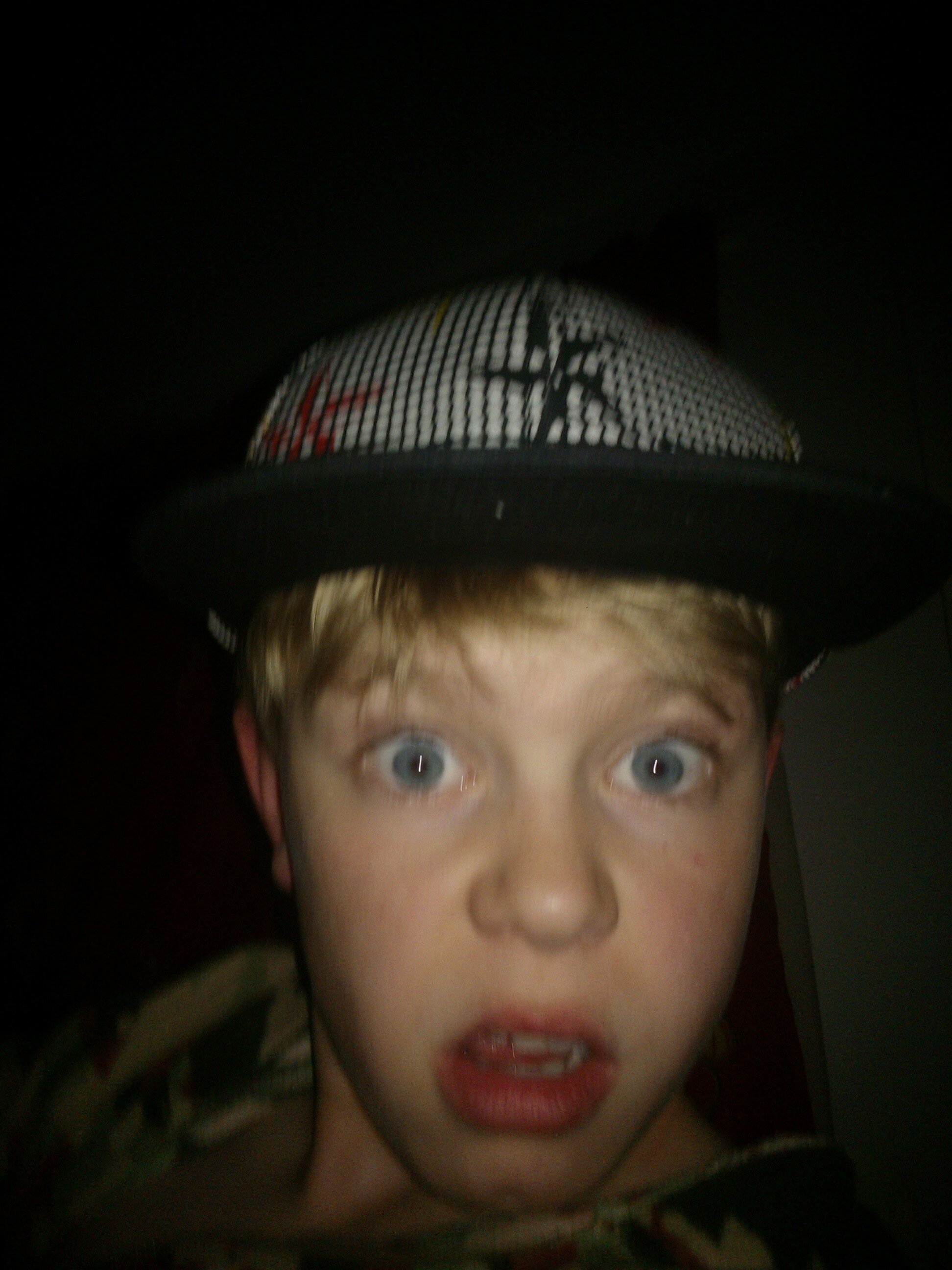 I love Minecraft I am epic I am invisible