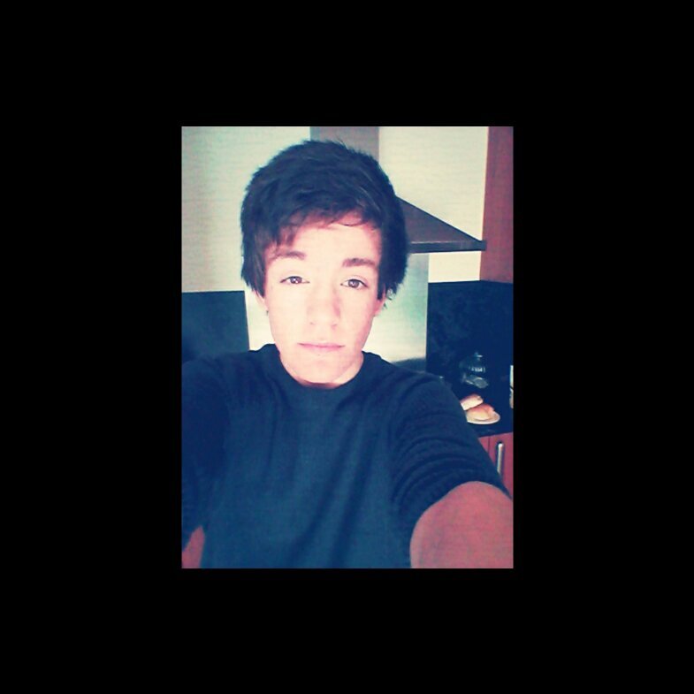Mike! ,  ..INSTAAA Mikeman1099, Chilling with friends! ichthus ▲
