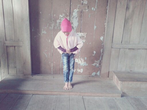 ilove allah,rasulullah,my Family , friends , betplens , SPENZA , 73 , PMR,ExoWife, D.onuts 3,kyungsoo,allofEXO, dan pastinya si dia (),follback ? just mention