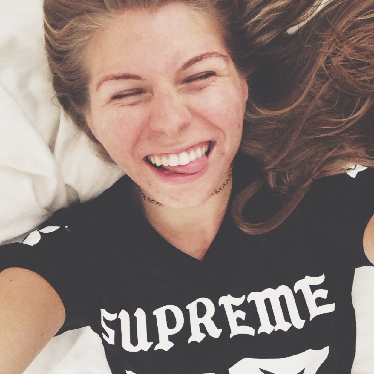 AbbeAR7's profile picture. Hey you