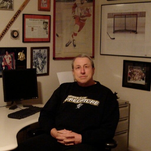 Former sports writer, corporate communicator and rec hockey player now providing coverage of collegiate hockey in the South via http://t.co/MOz4DNFqpd.