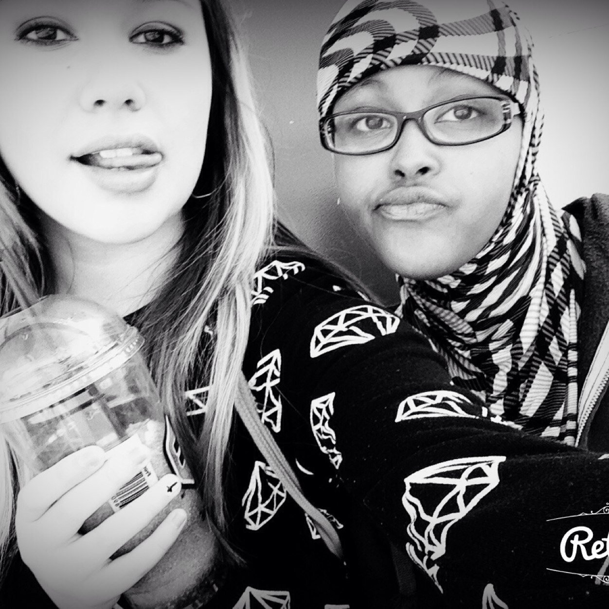 happycarrotgal's profile picture. follow me on insta @hodan.14                                    food is life