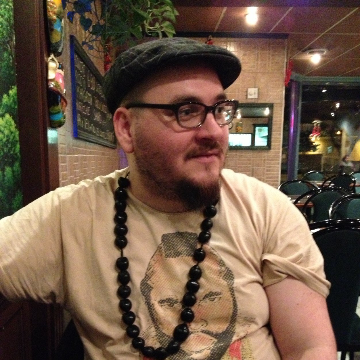 Former starving artist & recovered cynic / occasional curmudgeon. Talks too much, not-so-secret man crush on Peter Parker, unrepentant fanboy and geeky hipster