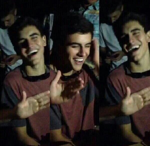 PLEASE FOLLOW @cartersdxck AND HELP HER GET 3K ILY