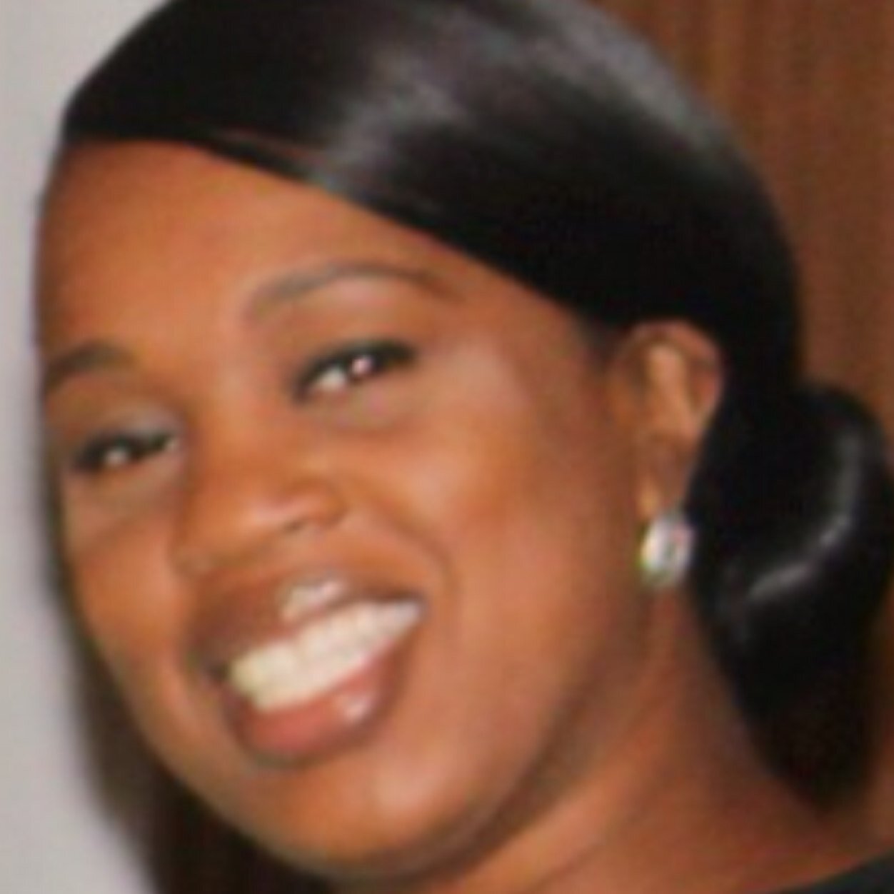 Loving wife, wonderful mother, Christian, Professional Counselor, volunteer, and Child Abuse Advocate. Loving and living my life to the fullest.