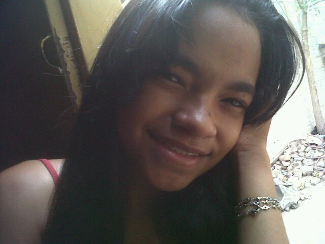 yolneris's profile picture. 