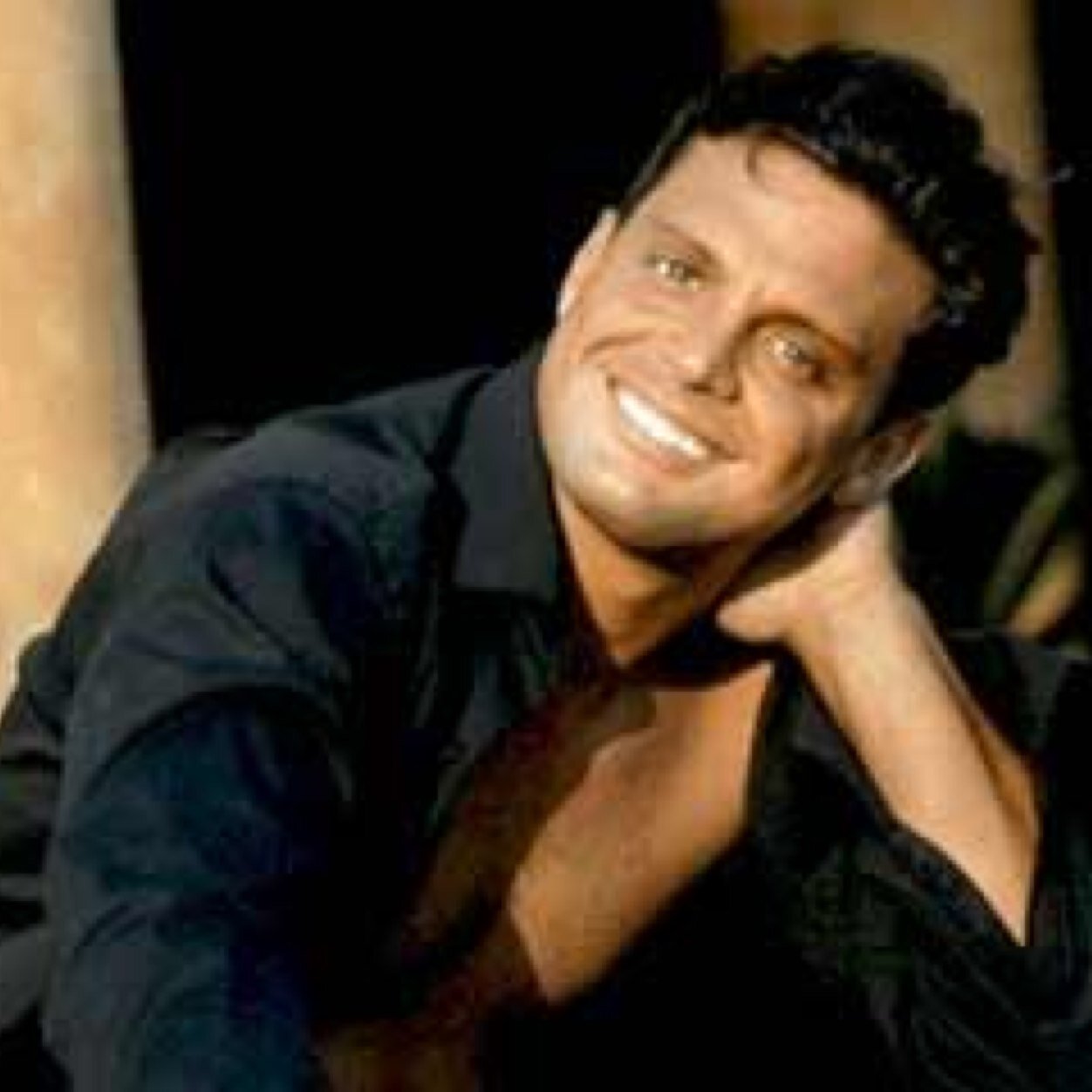 ElSolazo's profile picture. El Sol de Twitter!