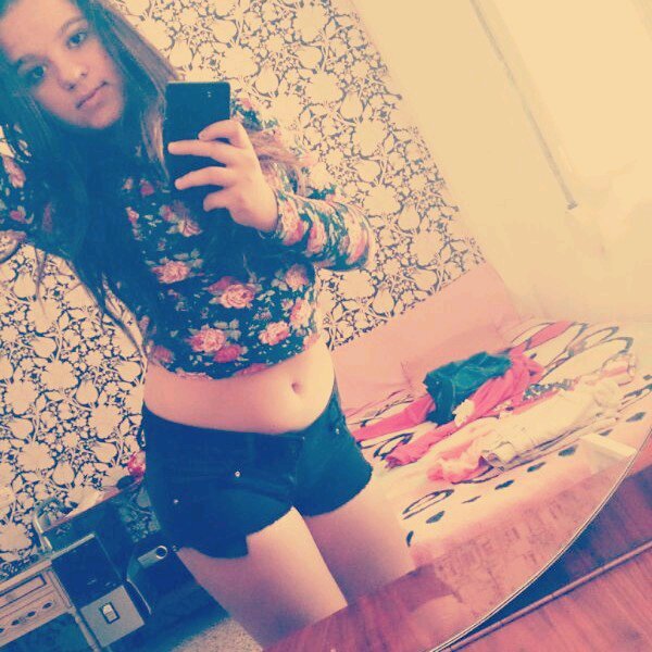 Quien riendo la hace, llorando la paga. [Sonríe, nunca sabes quien puede enamorarse de tu sonrisa] ❤SMOKE WEED EVERY DAY❤