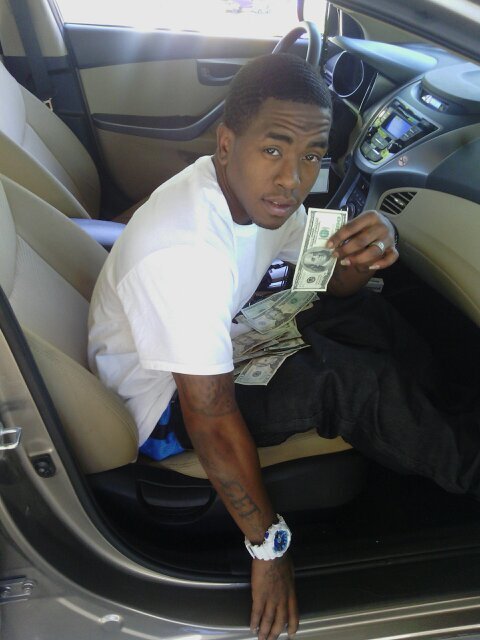 tmayweather5704's profile picture. 