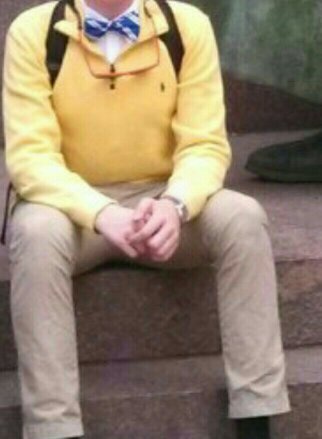 Avi is yours truly. I like to dress like I own a boat. Follow me!