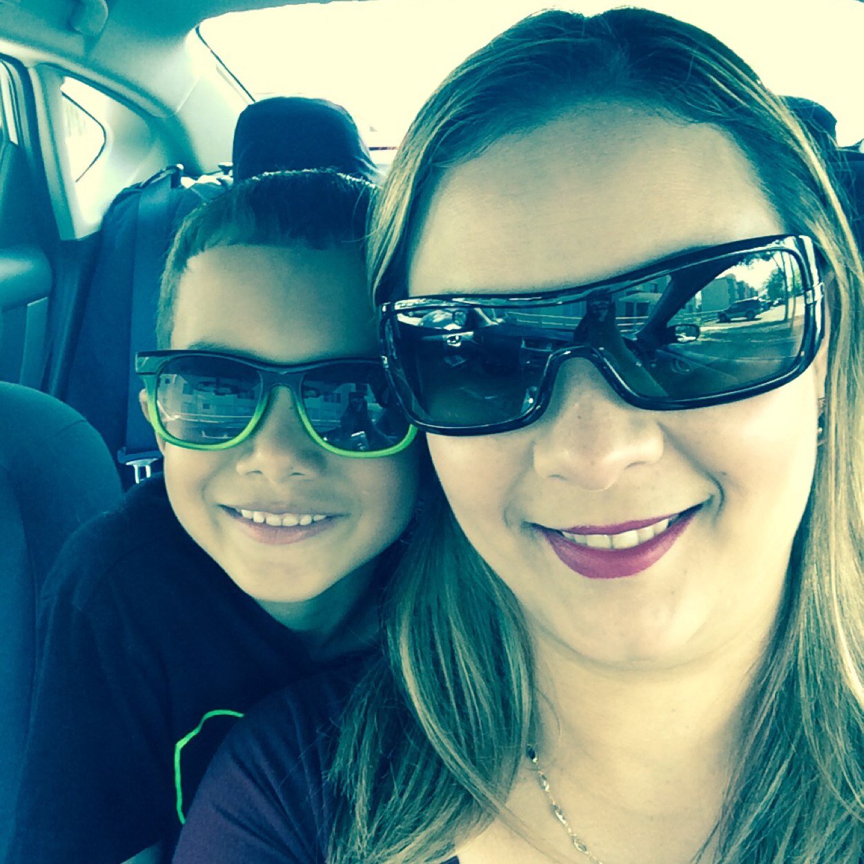 RMonfrino's profile picture. 