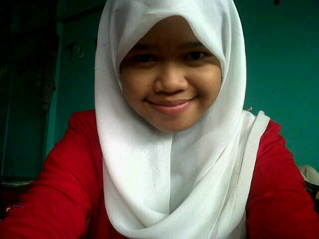 devie safika :*