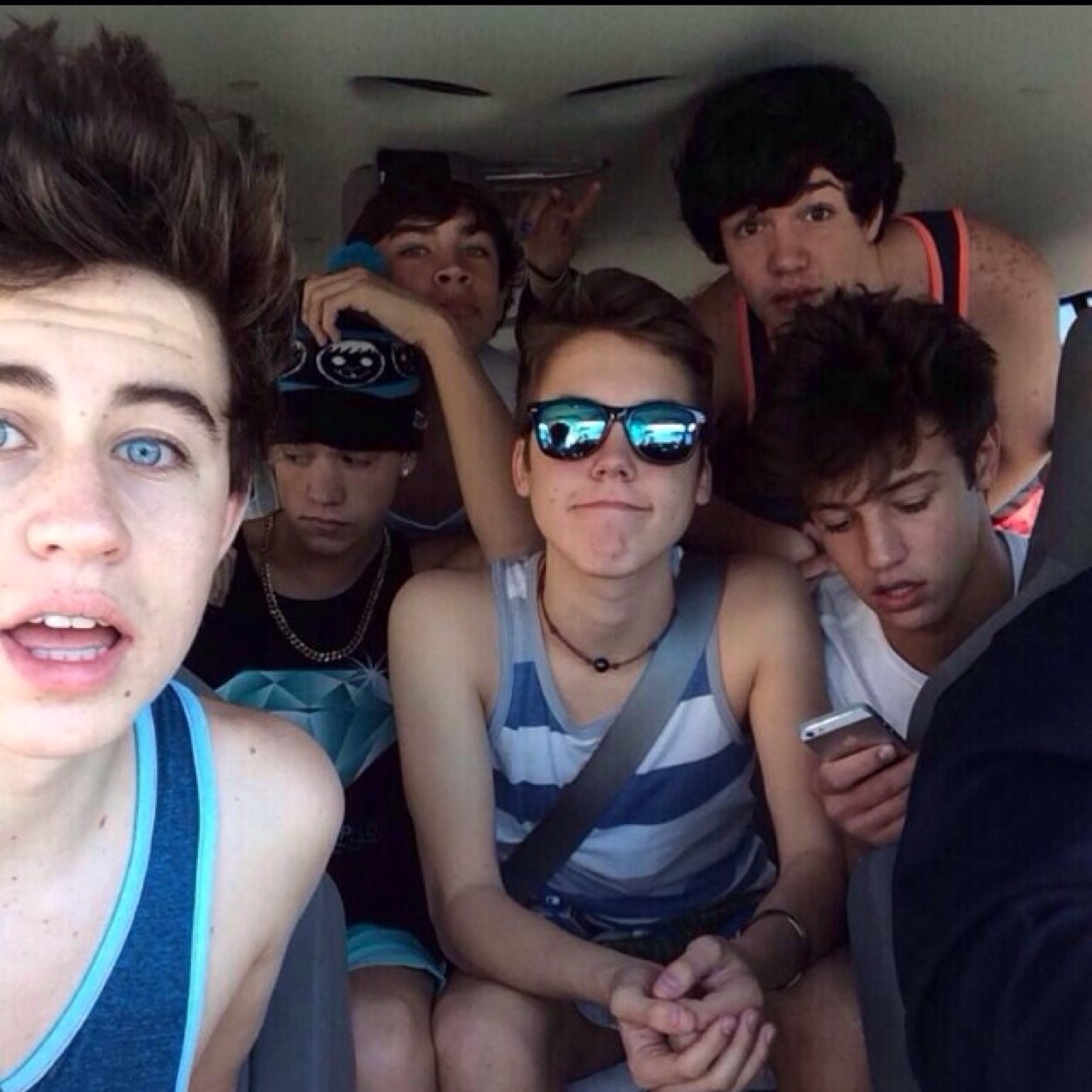Magcon is basically my life 0/12 Zayyuumm, those boys are fine