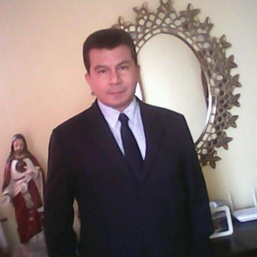 Dr Jorge Saavedra Gte Gral de Ejecut. de Cobranzas y Consul. Legal Sac Abogado especialista Derecho Civil Comercial - Recuperación cartera morosa para empresas