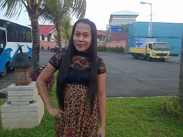 Shemale * Waria