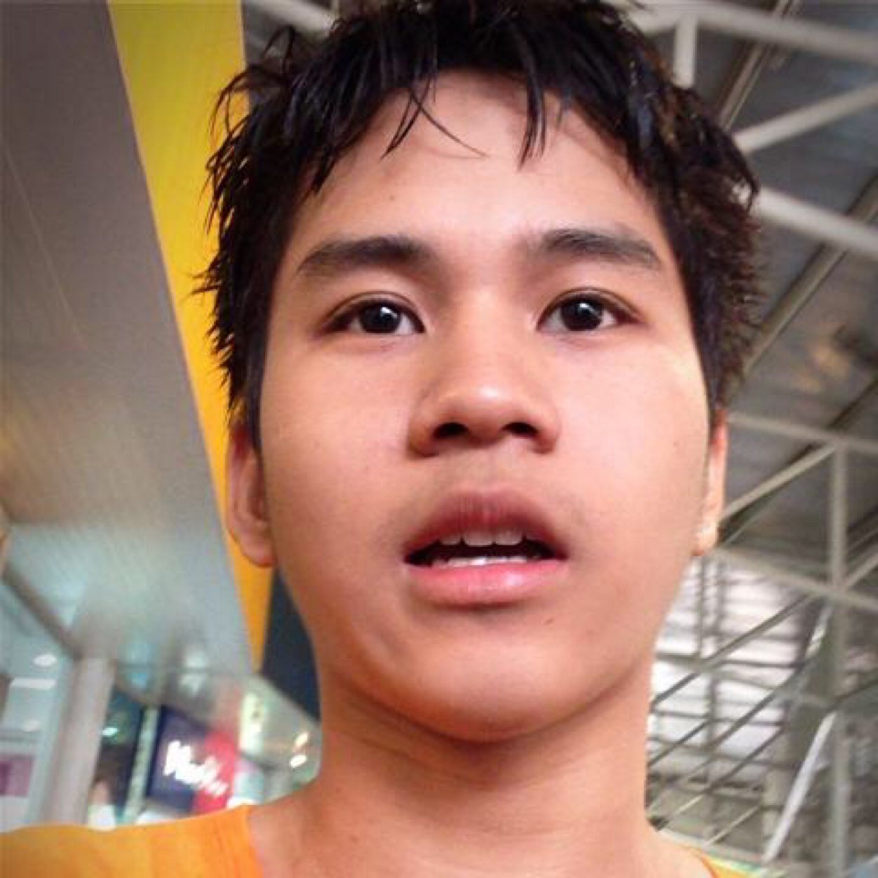 Hello Hello. Just Follow Me. I will follow you back :) |Im Simple guy|Tak sombong|Insyaallah|