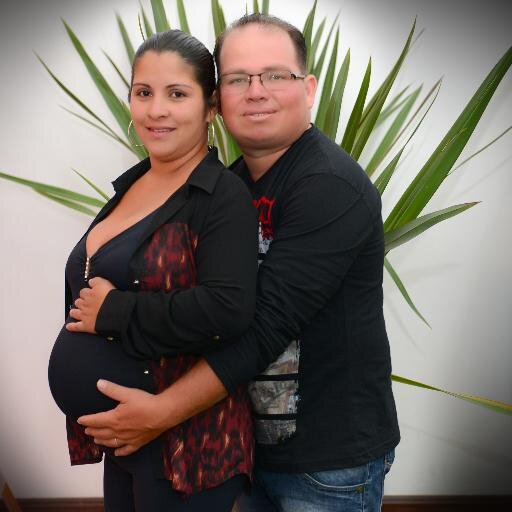 Pastor pregador da palavra apaixonado por Deus e pela familia .Deus te abençoe!!!