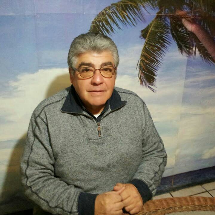 siempre con la esperanza de encontrar personas con criterio, para entablar discusiones con altura de miras, y no con garabatos y descalificaciones