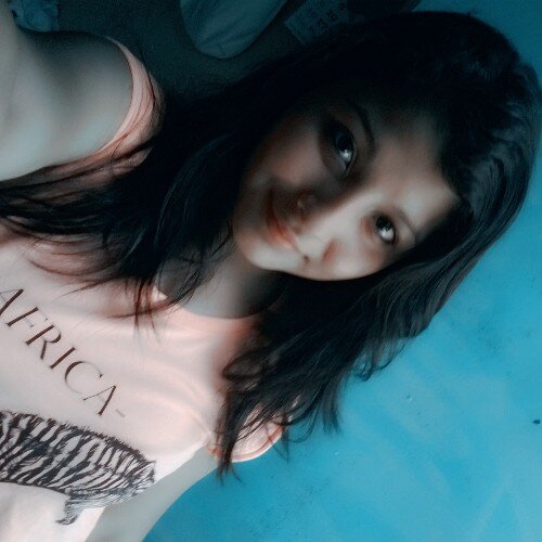 Hola guapa ¿Tienes novio?...... Si y lo amo adios.
