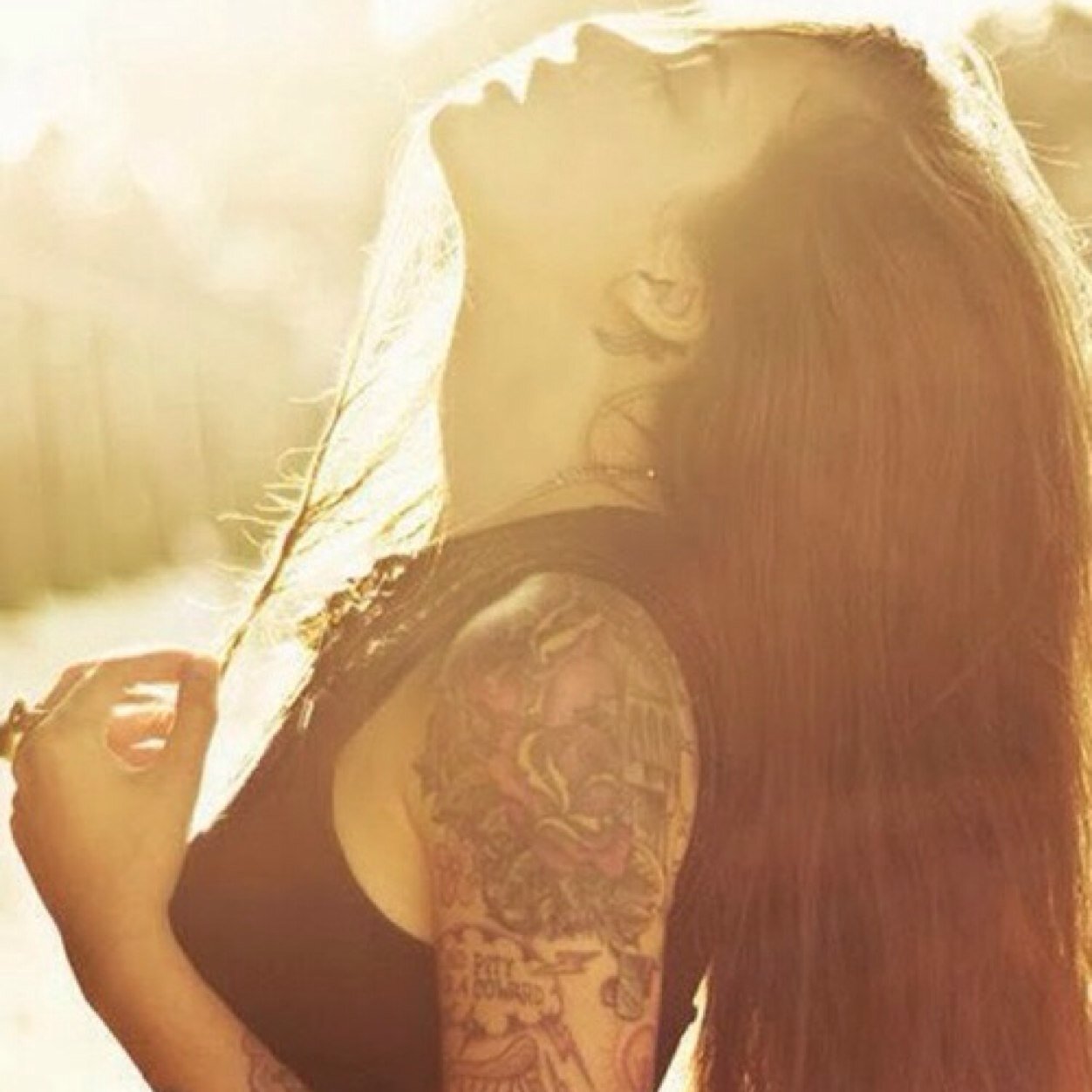 Team Bunettes cuz brunettes are the best If your a proud brunette follow