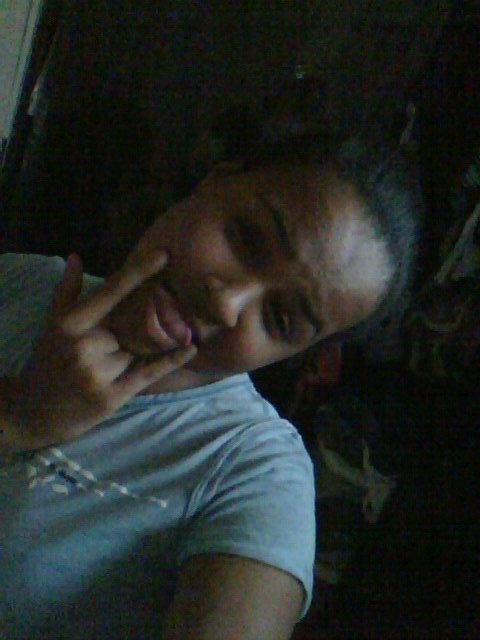 somary17's profile picture. 